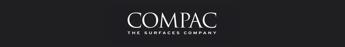 Logotipo de COMPAC The Surfaces Company en blanco sobre fondo negro