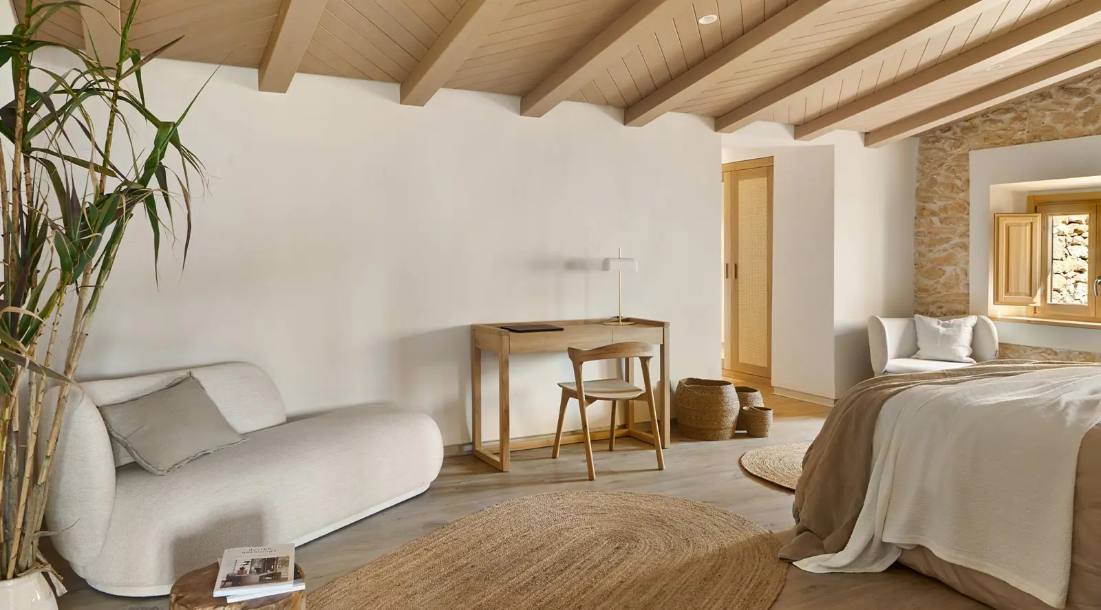 Masía Cabellut, Laura Grigaraviciute Interiors