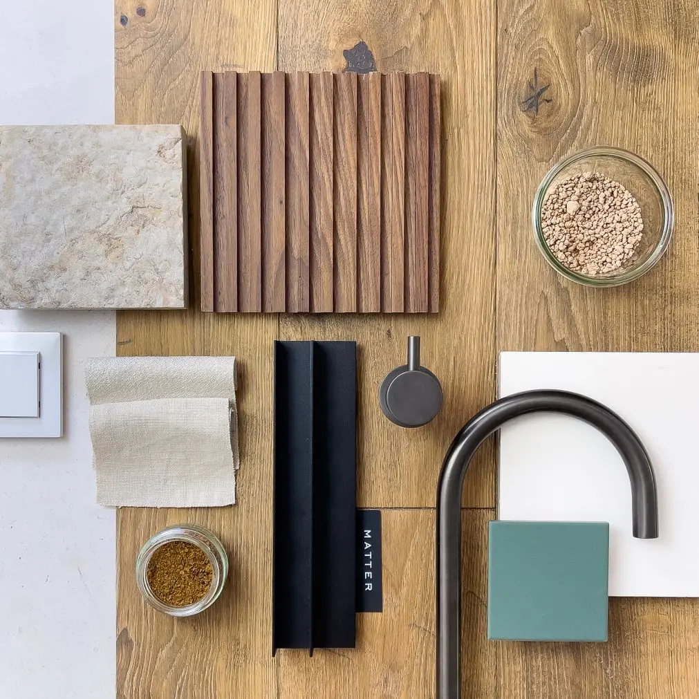 Materialboard Present+Past