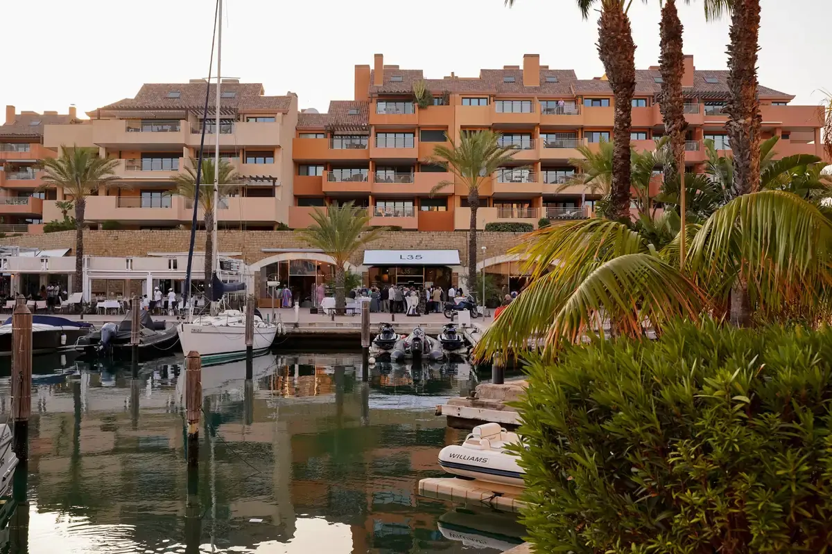 Materioteca de L35 en Sotogrande, L35 Arquitectos
