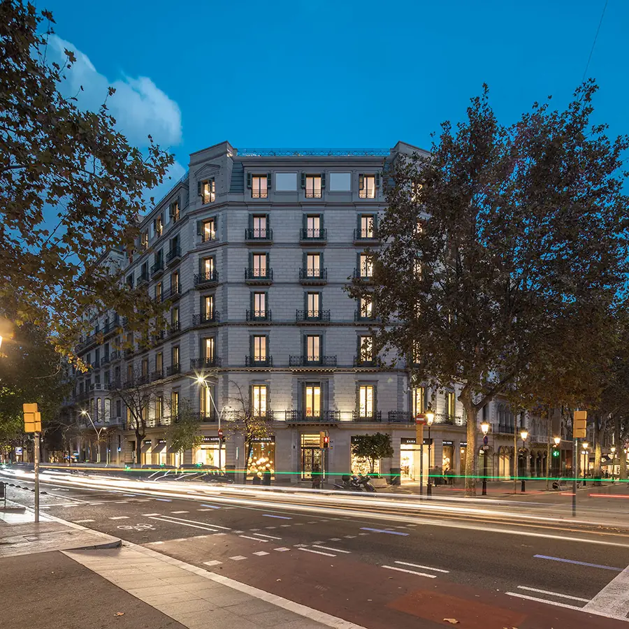 Viviendas Paseo de Gracia 30, Batlleiroig: fotografía 1 de 19